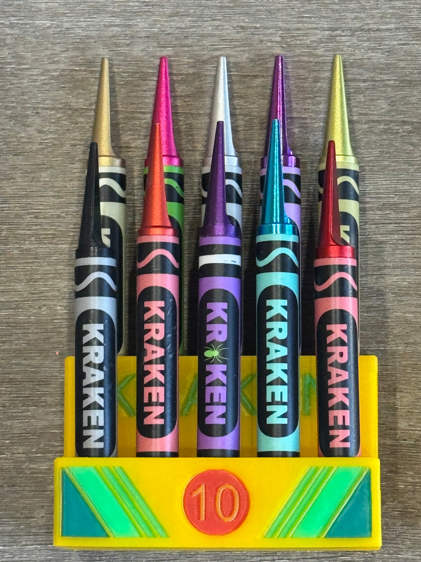 Crayon Divot Tool Display (Display only)